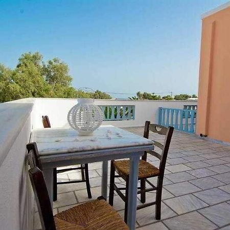 Jojo Beach Hotel & Bar Agios Georgios  Экстерьер фото